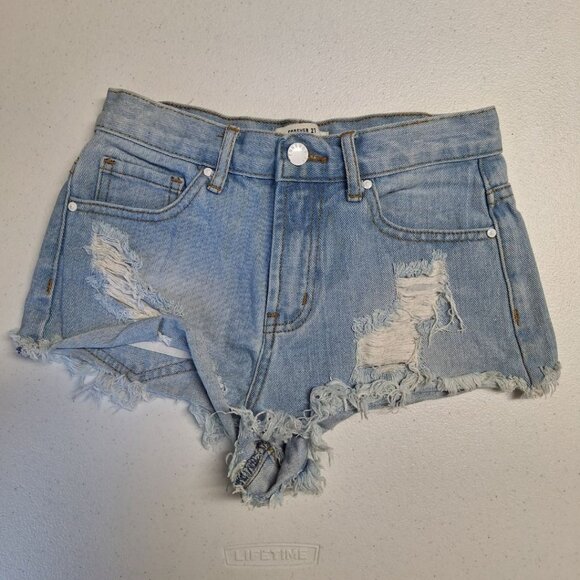 Forever 21 Denim Shorts Hot Pants Cut Off Light Wash Womens Size 24 Distressed - Picture 4 of 9